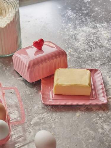 Ceramic Butter Dish in Pink With A Heart By Rice